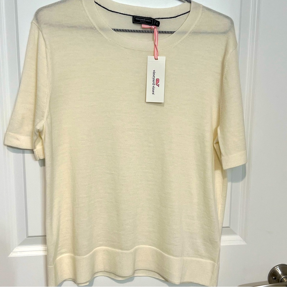 NWT Vineyard Vines cashmere tissue tee - cream